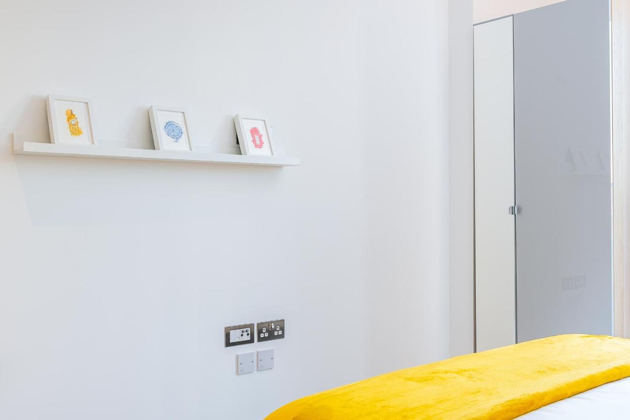 St Albans 2 Bed Luxury City Apartment, 5 Mins Walk To Train & Allocated Parking المظهر الخارجي الصورة